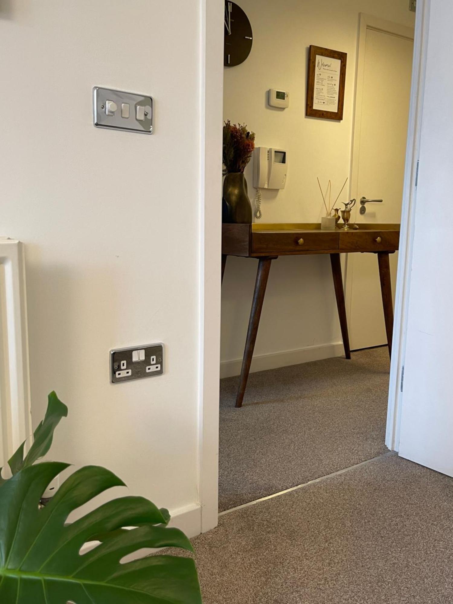Lombok Apartment Near Old Street,Islington,Angel London Exterior foto